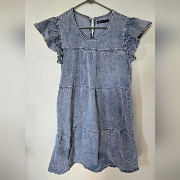 Mika Rose Denim Cap Sleeve Dress Size Medium - Picture 1 of 4